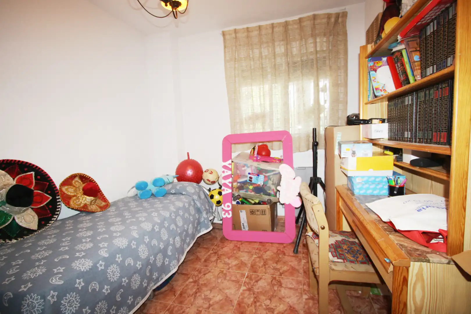 Dormitori de Casa o xalet en venda en Albacete amb Aire condicionat, Jardí privat i Terrassa