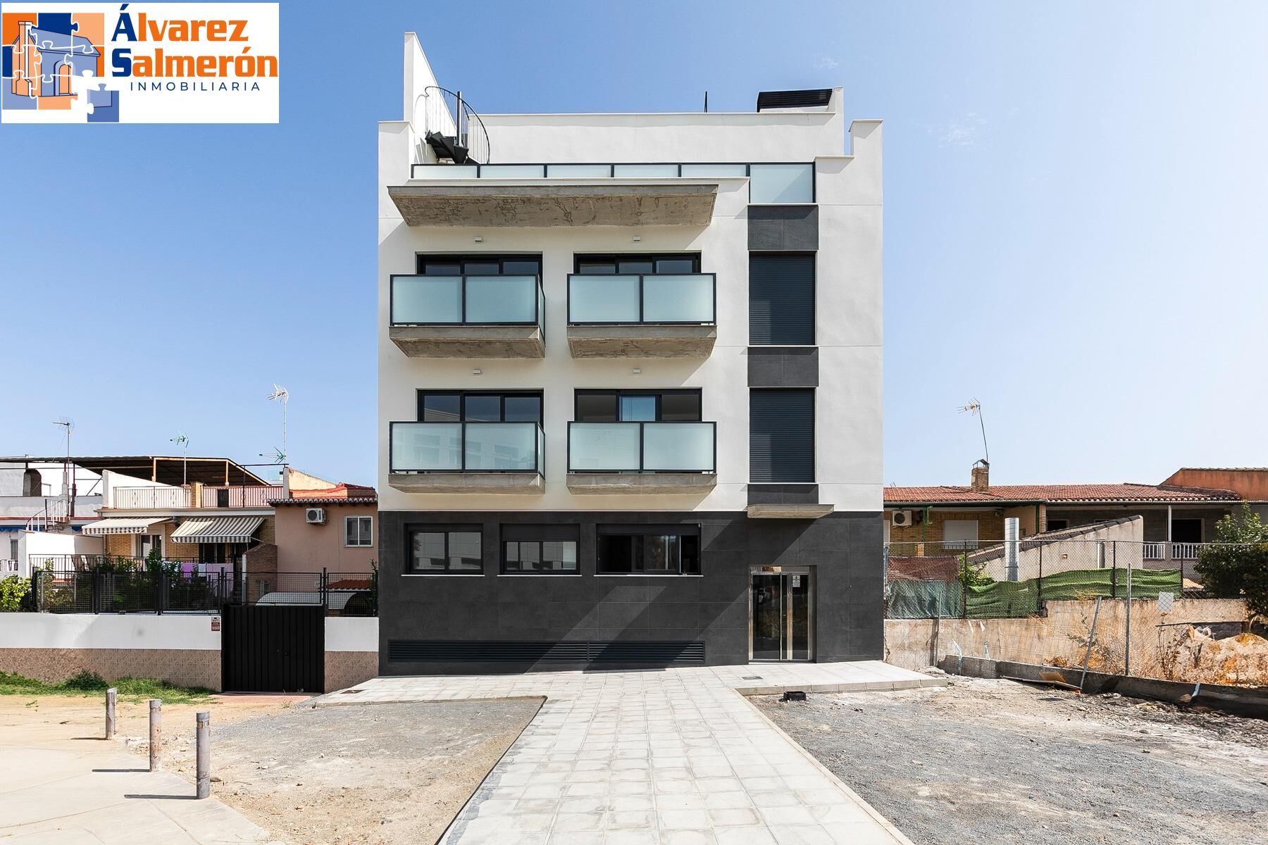 Exterior view of Flat for sale in Armilla  with Heating and Terrace