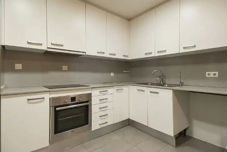 Cocina de Piso en venta en Barcelona con Calefacción, Parquet y Terraza