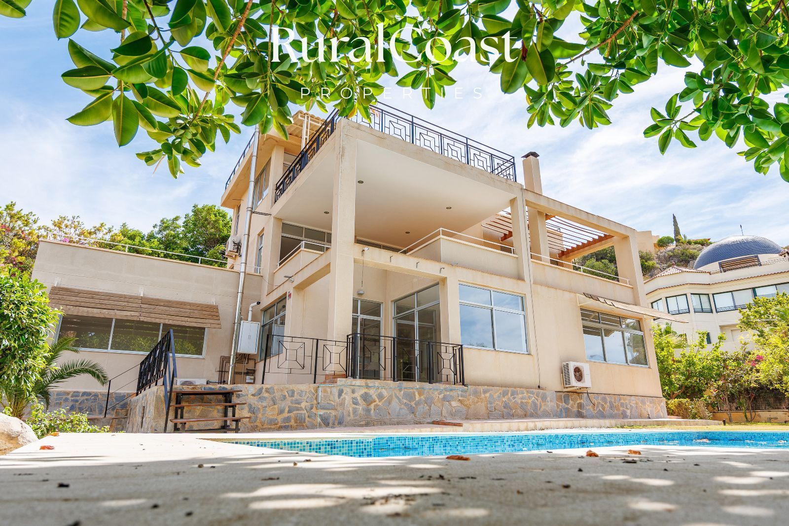 Exterior view of House or chalet for sale in El Campello  with Air Conditioner, Terrace and Swimming Pool