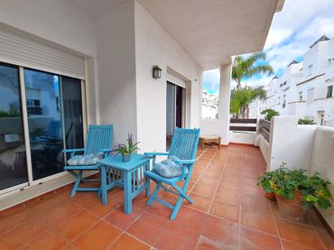 Apartment mit Pool zum Verkauf in Costa Natura