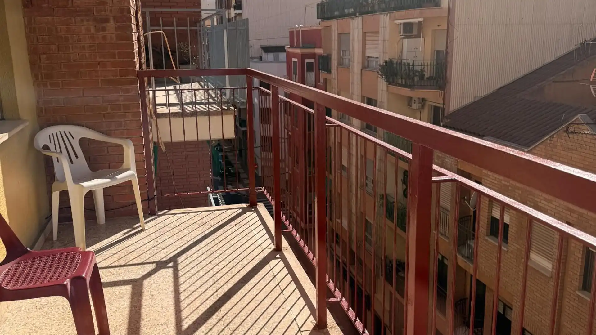 Piso de alquiler en Hospital - Plaza del Real