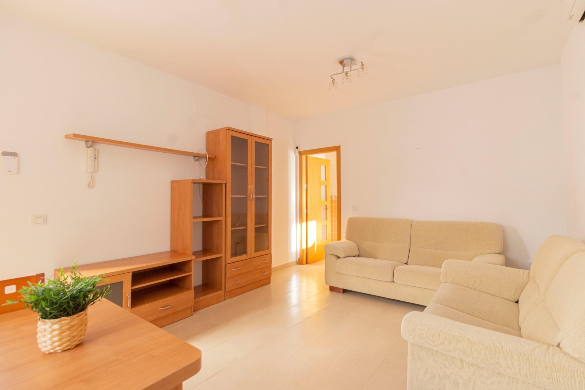 Sala d'estar de Pis en venda en Chiclana de la Frontera amb Aire condicionat i Terrassa