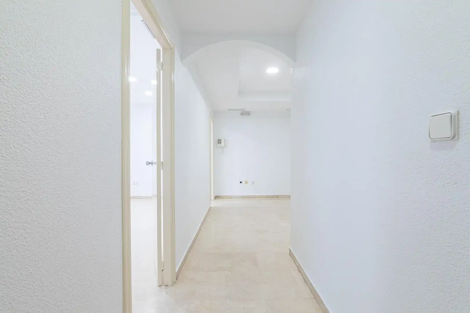 Oficina de alquiler en Elche / Elx