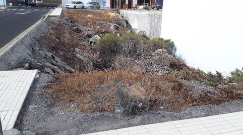 Foto 2 von Residential zum Verkauf in Buzanada, Arona