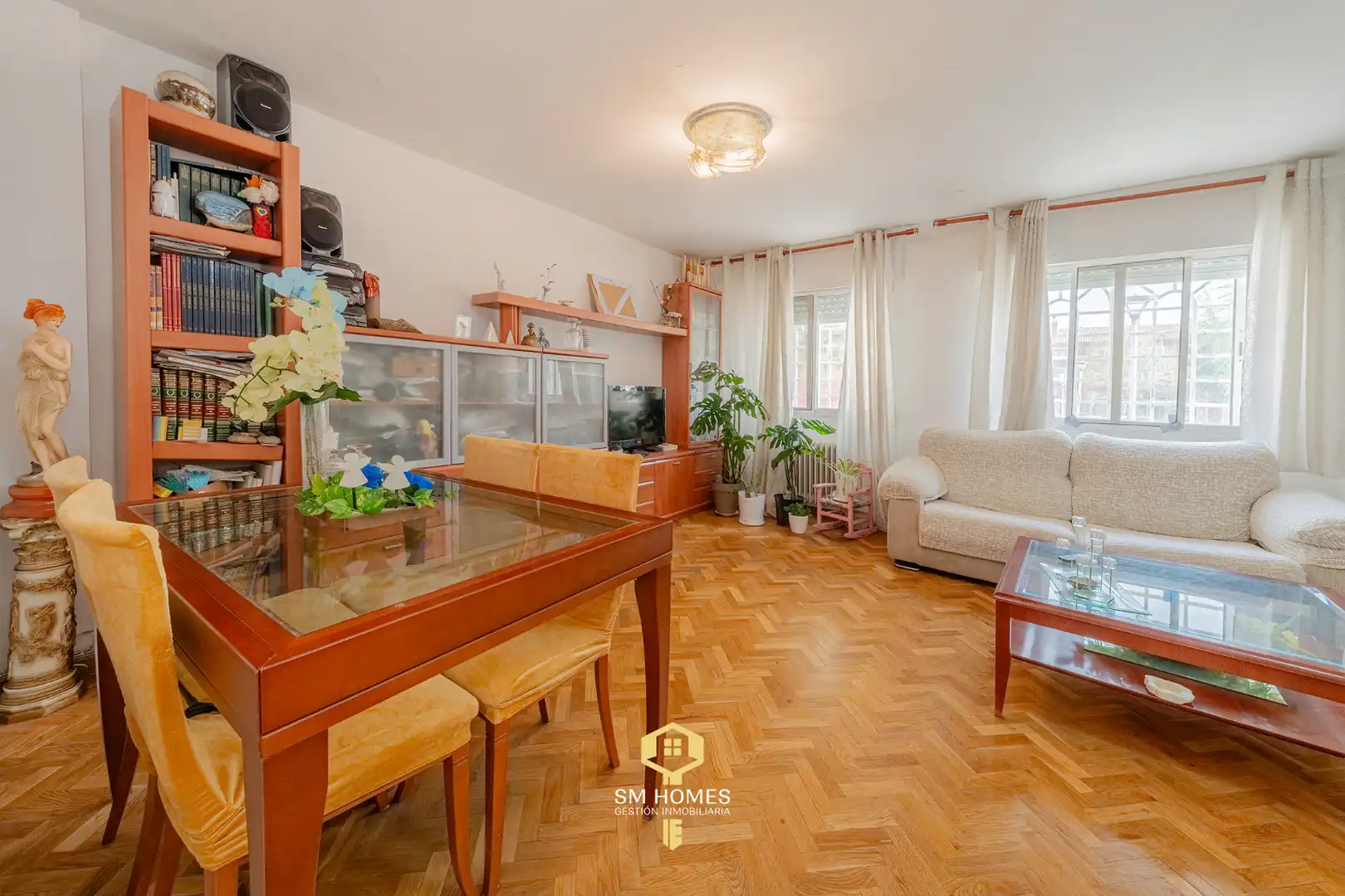 Living room of Detached homes for sale in Mejorada del Campo  with Air Conditioner, Heating and Private garden