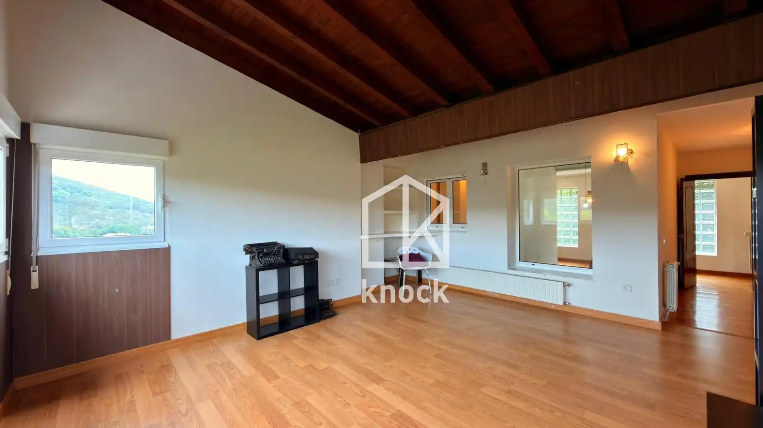 Casa o xalet en venda en Oviedo  amb Calefacció, Parquet i Terrassa