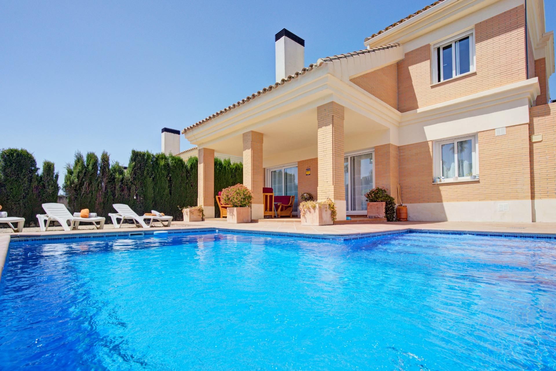 Swimming pool of House or chalet for sale in Otura  with Air Conditioner, Heating and Private garden