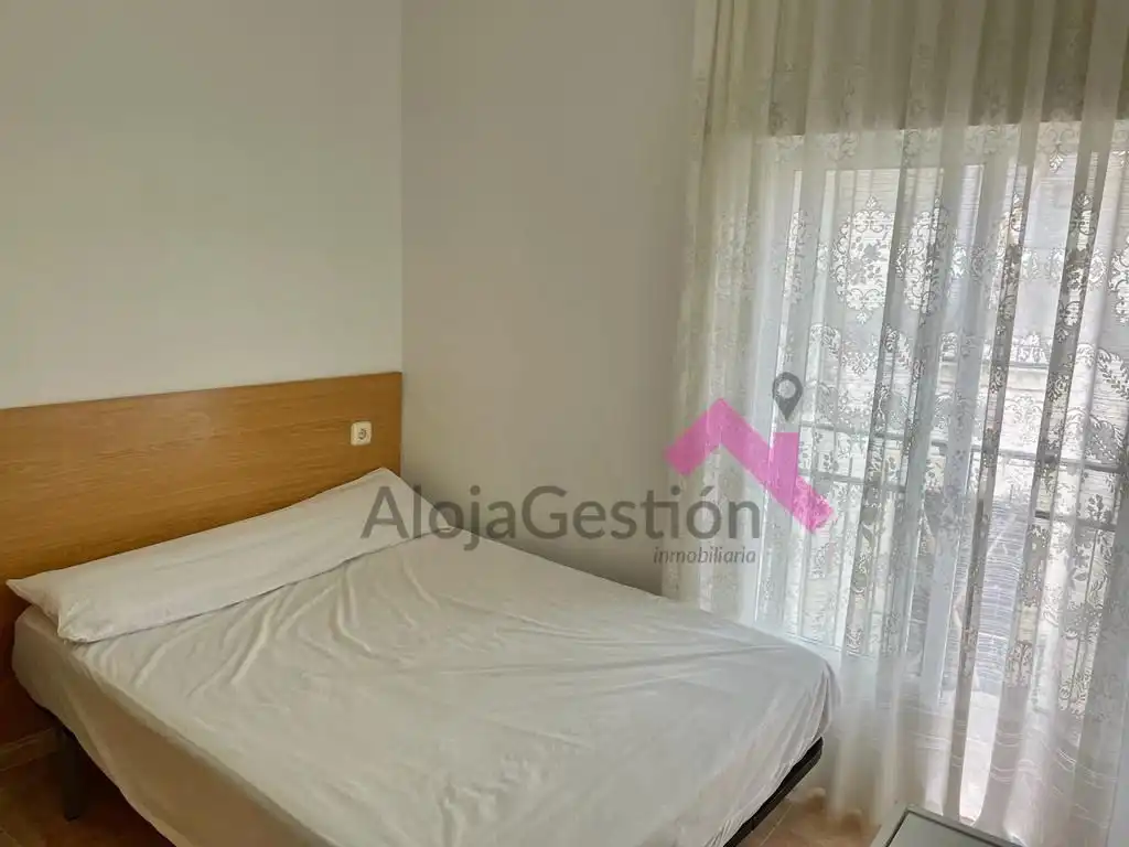 Flat for rent in Calle Rincón de la Magdalena, Centro Ciudad