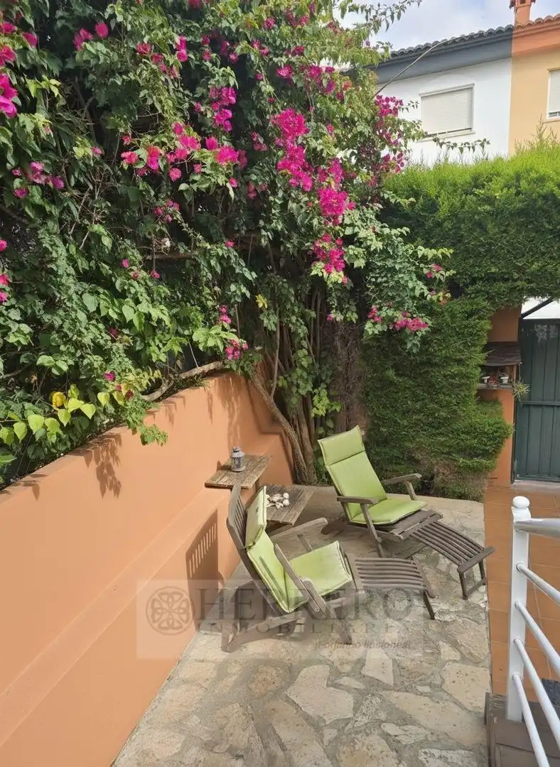 Terraza de Casa adosada en venta en Gandia con Aire acondicionado, Calefacción y Jardín privado