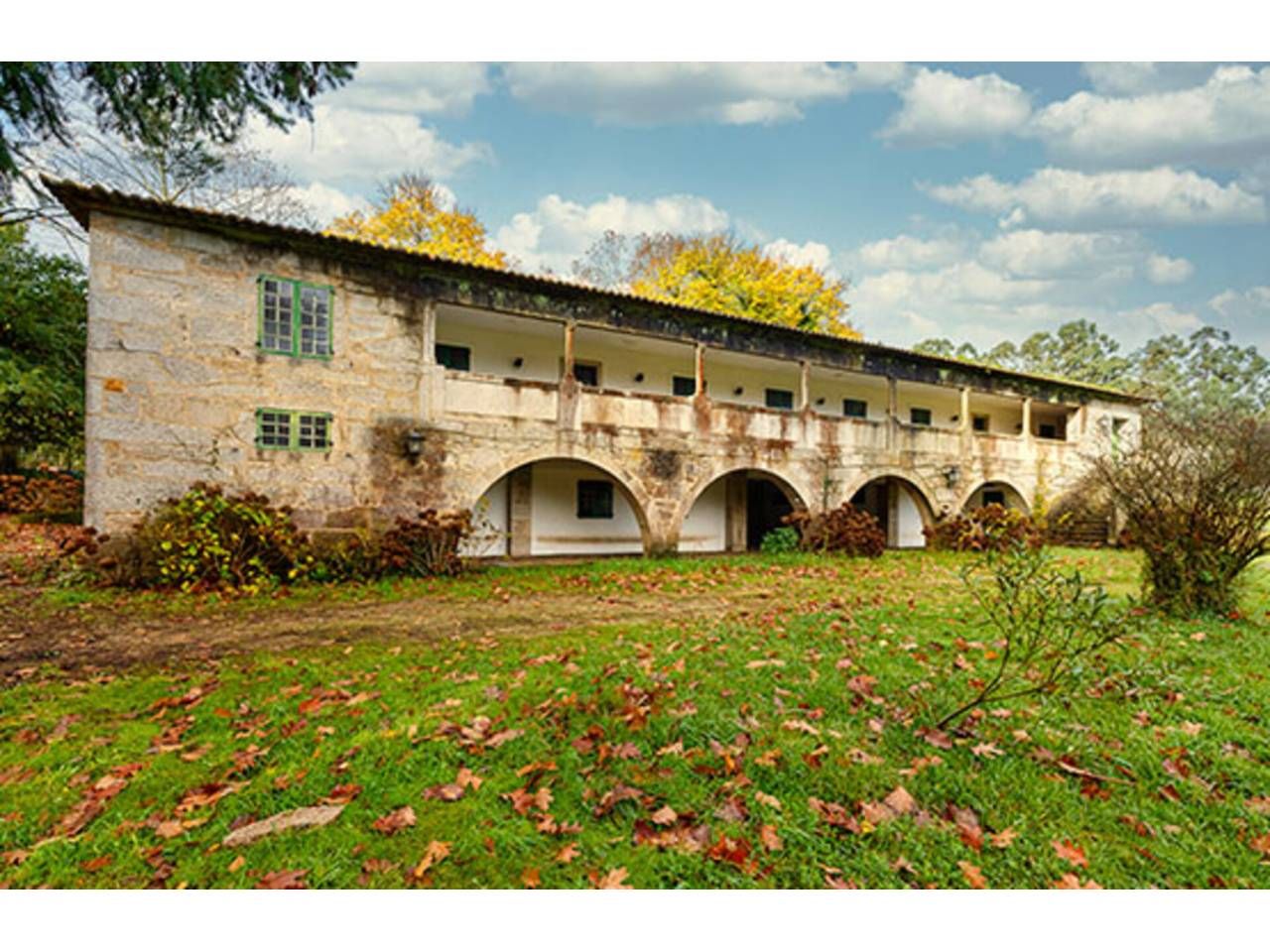 Exterior view of Building for sale in Tui