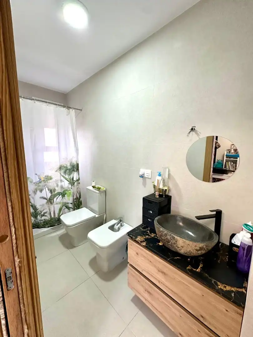 Baño de Casa o chalet en venta en Almería con Aire acondicionado, Calefacción y Jardín privado