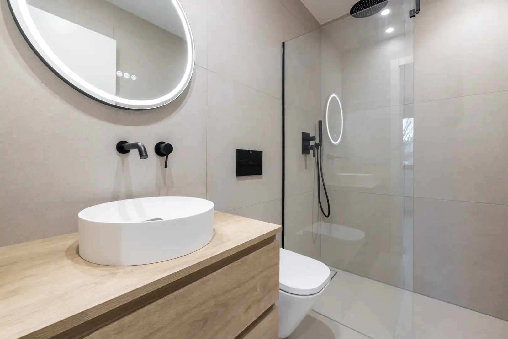 Bathroom of Houses for sale in Sant Cugat del Vallès