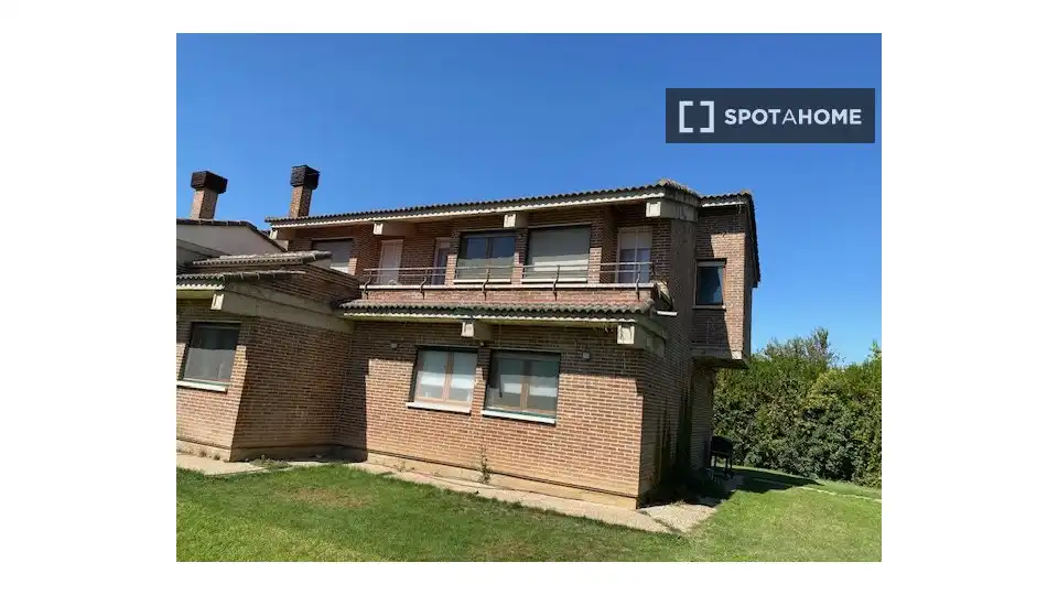 Flat for rent in Simancas
