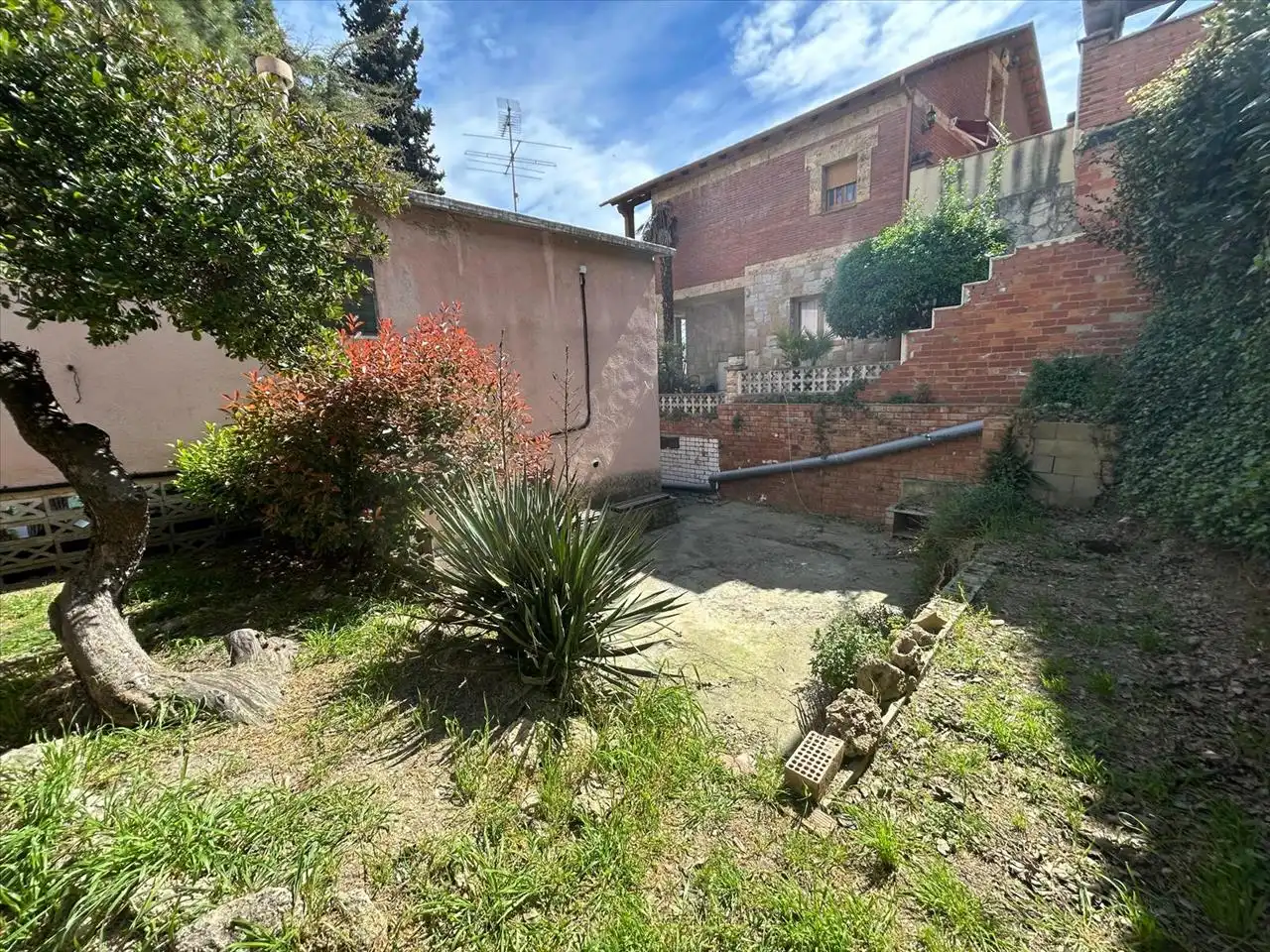 Casa amb jardí en venda a La Torre de Claramunt, imagen 2