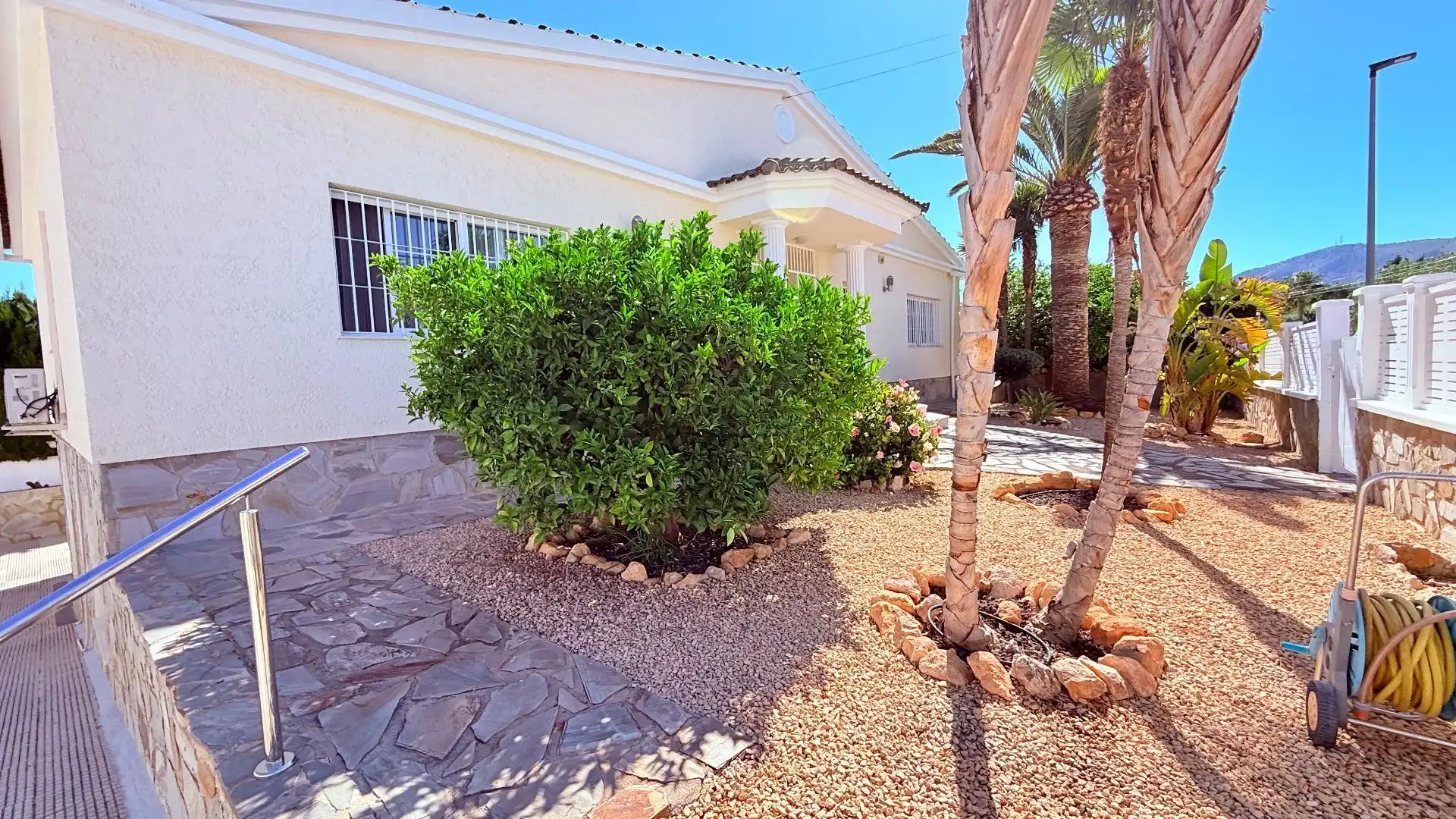Casa o xalet en venda a Pueblo - Urbanizaciones