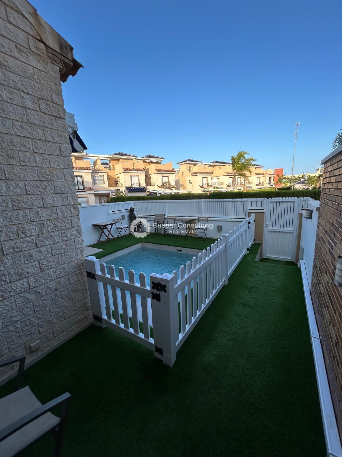 Piscina de Casa o xalet en venda en Pilar de la Horadada amb Aire condicionat, Calefacció i Piscina