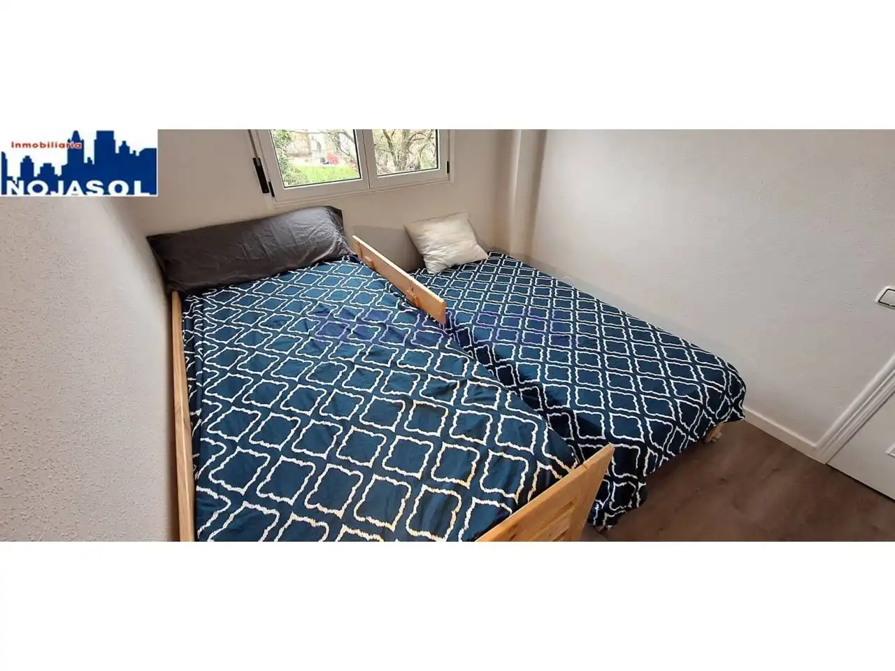 Habitación de Apartamento de alquiler en Noja con Calefacción, Parquet y Terraza
