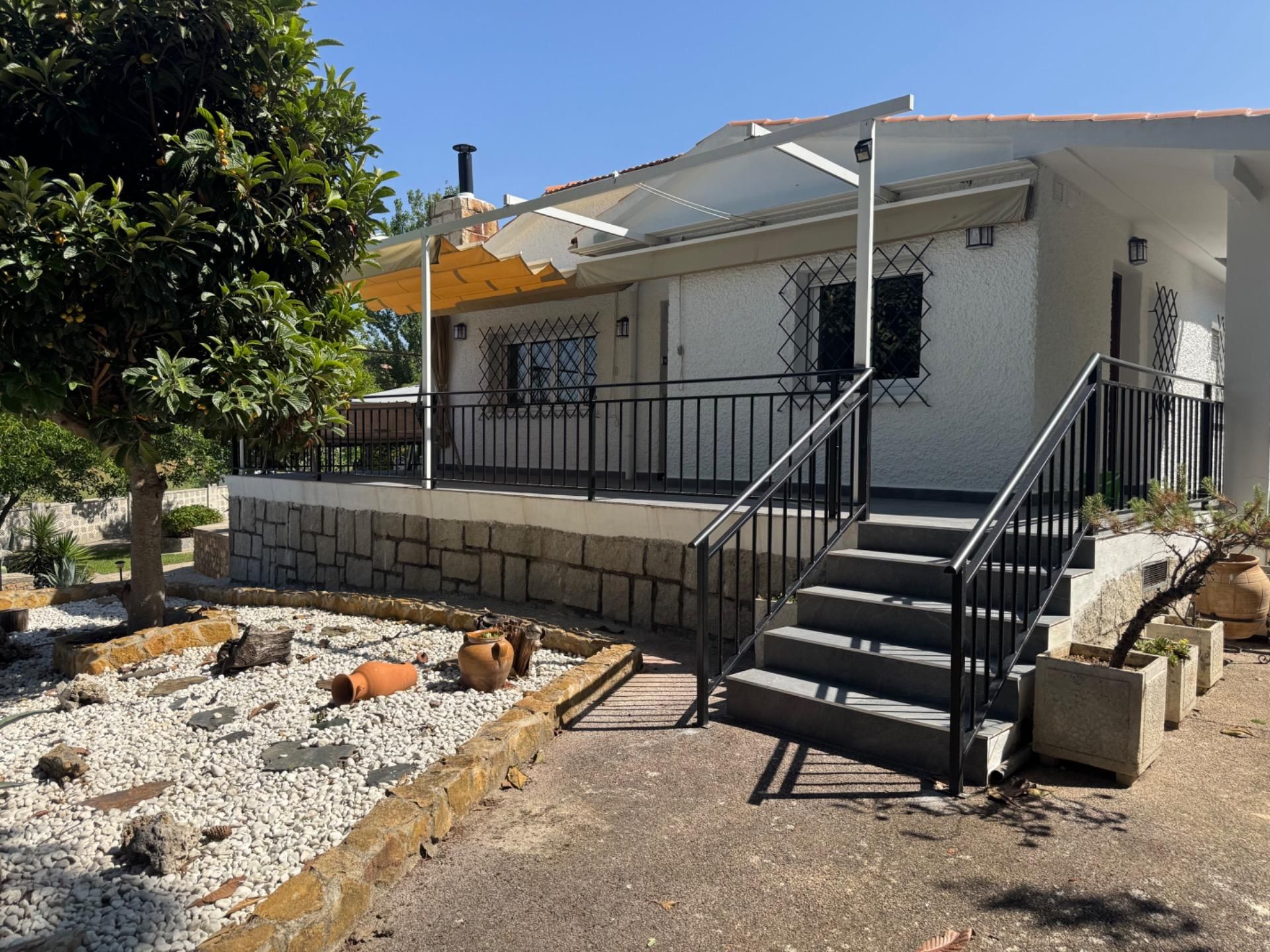 Exterior view of House or chalet to rent in Torrejón del Rey  with Heating