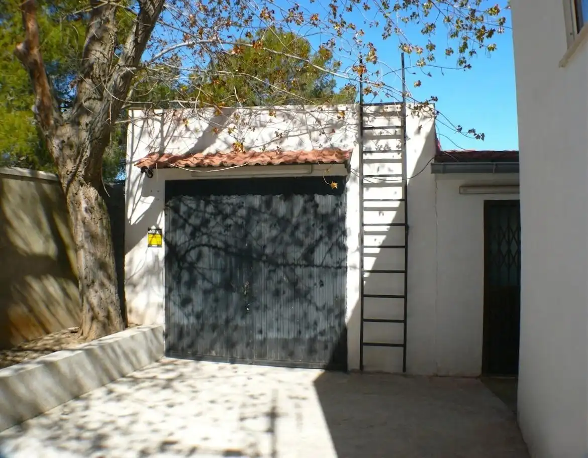 Vista exterior de Casa o xalet en venda en Mogente / Moixent amb Aire condicionat, Calefacció i Jardí privat