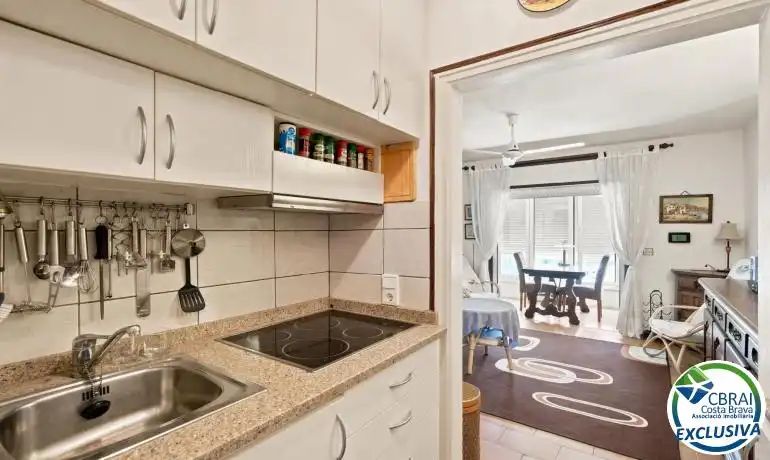 Kitchen of Apartments for sale in Empuriabrava  with Terrace
