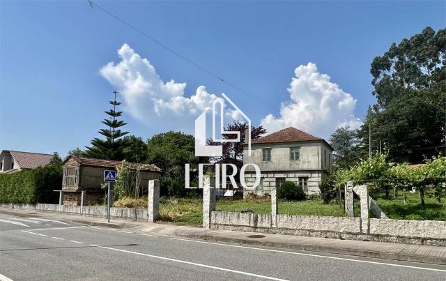 Casa-chalet en Venta en Ribadumia