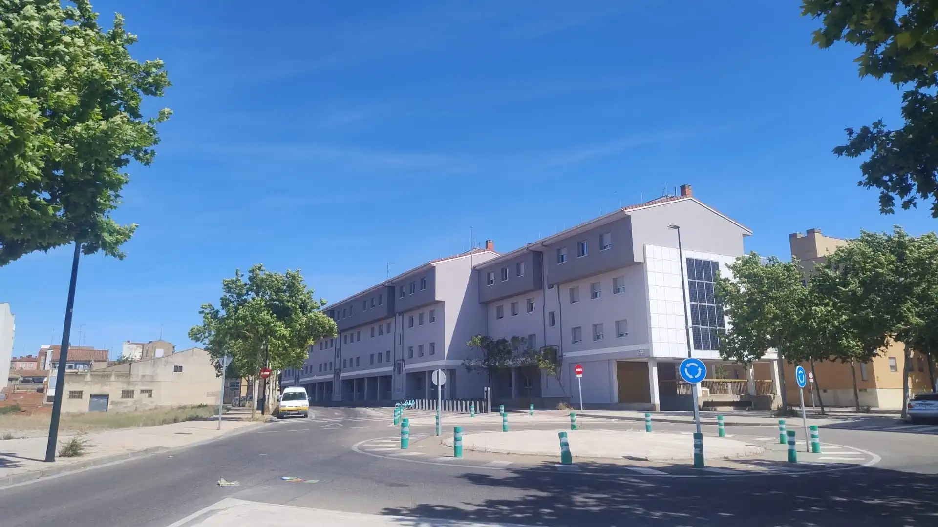 Vista exterior de Casa o xalet en venda en Zaragoza