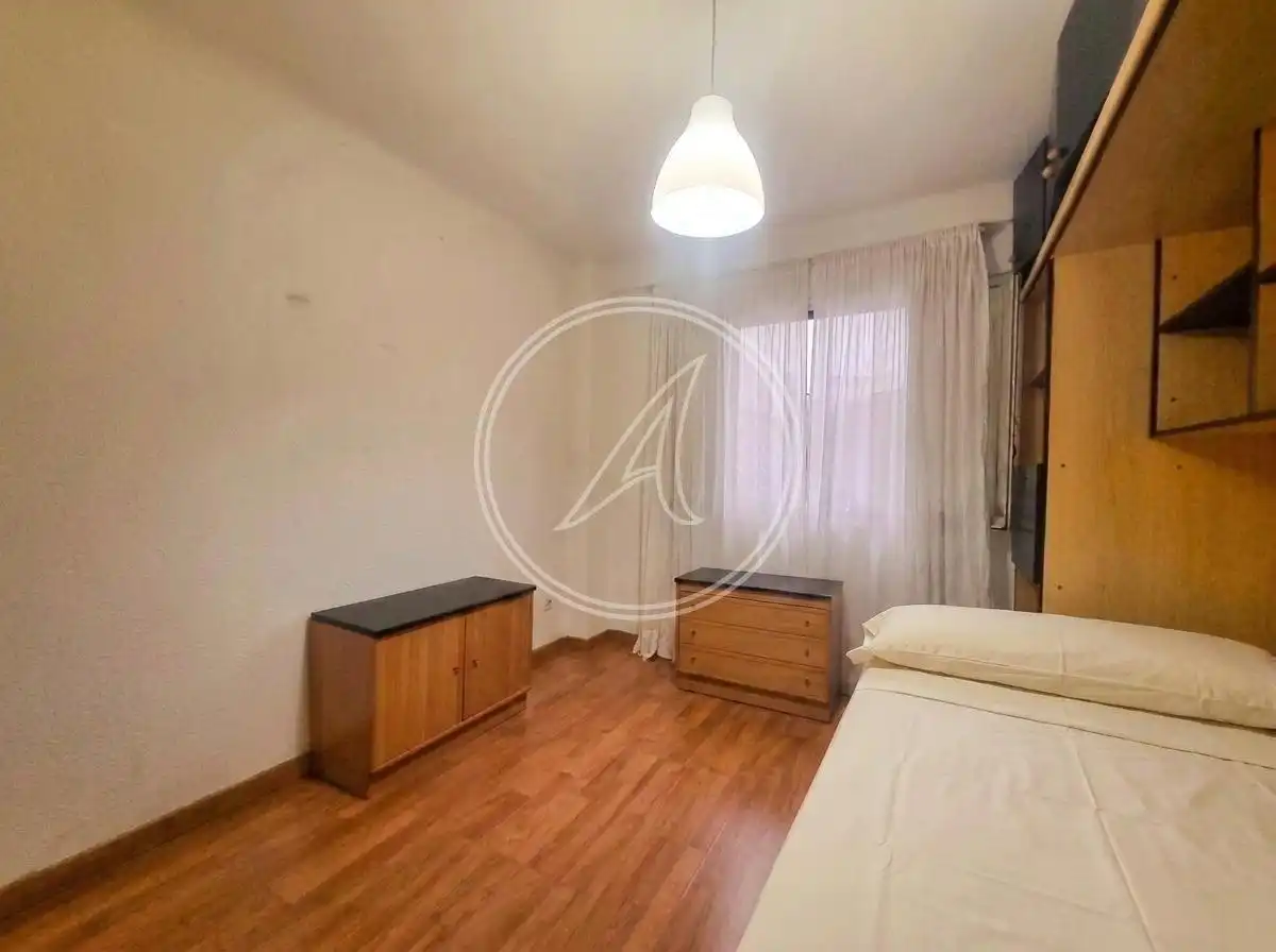 Schlafzimmer von Wohnung zum Verkauf in Alicante / Alacant mit Möbliert