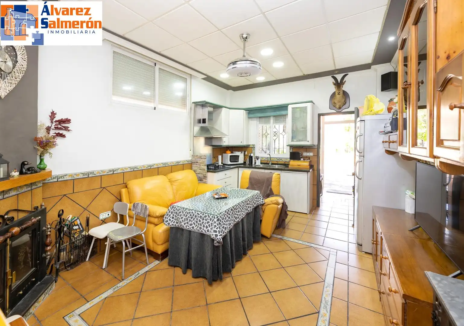 Cocina de Casa o chalet en venta en Monachil con Aire acondicionado, Calefacción y Jardín privado