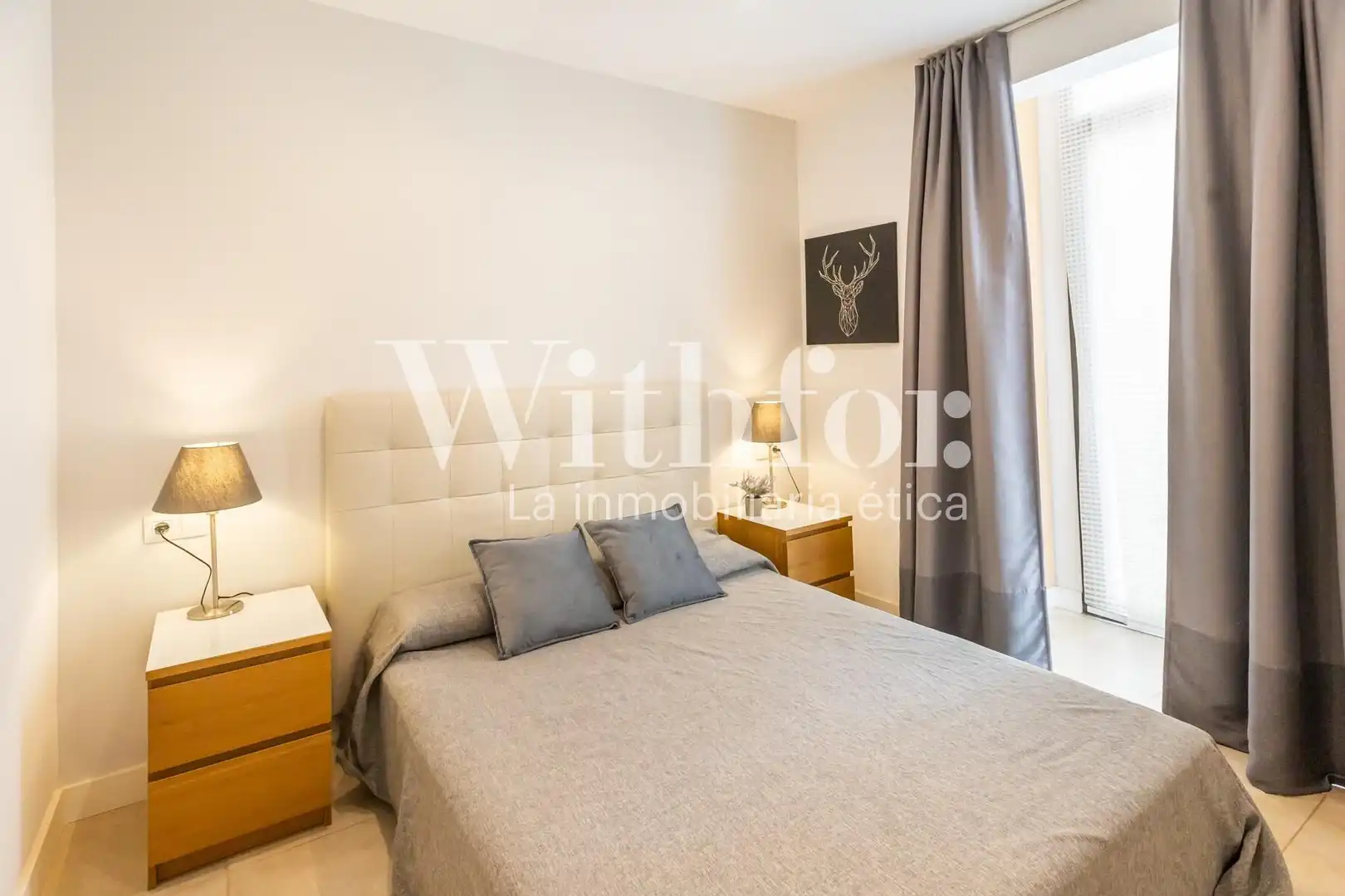 Bedroom of Flat for sale in Barcelona  with Air Conditioner, Heating and Parquet flooring