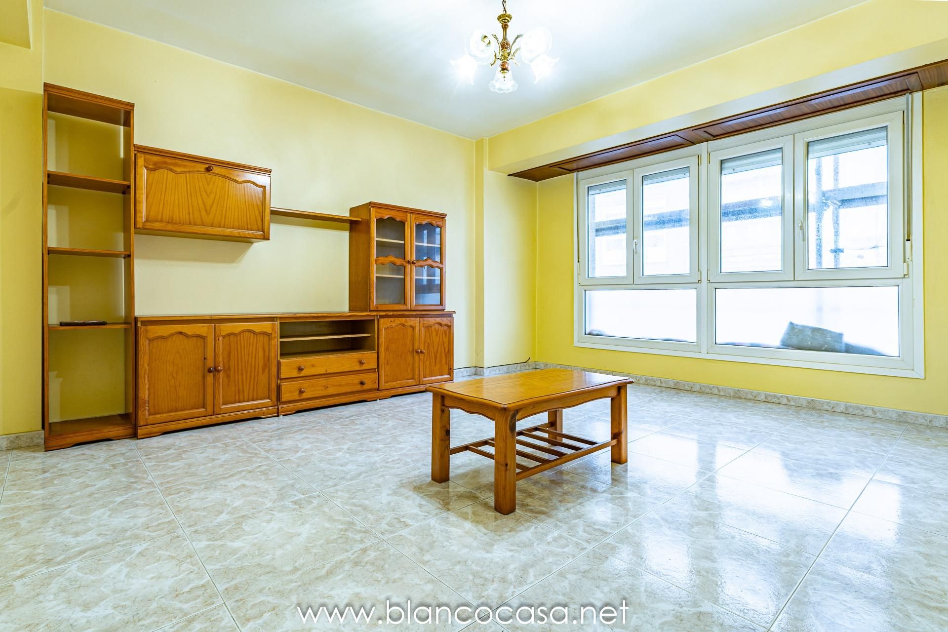 Living room of Flat for sale in Carballo  with Terrace, Storage room and Furnished