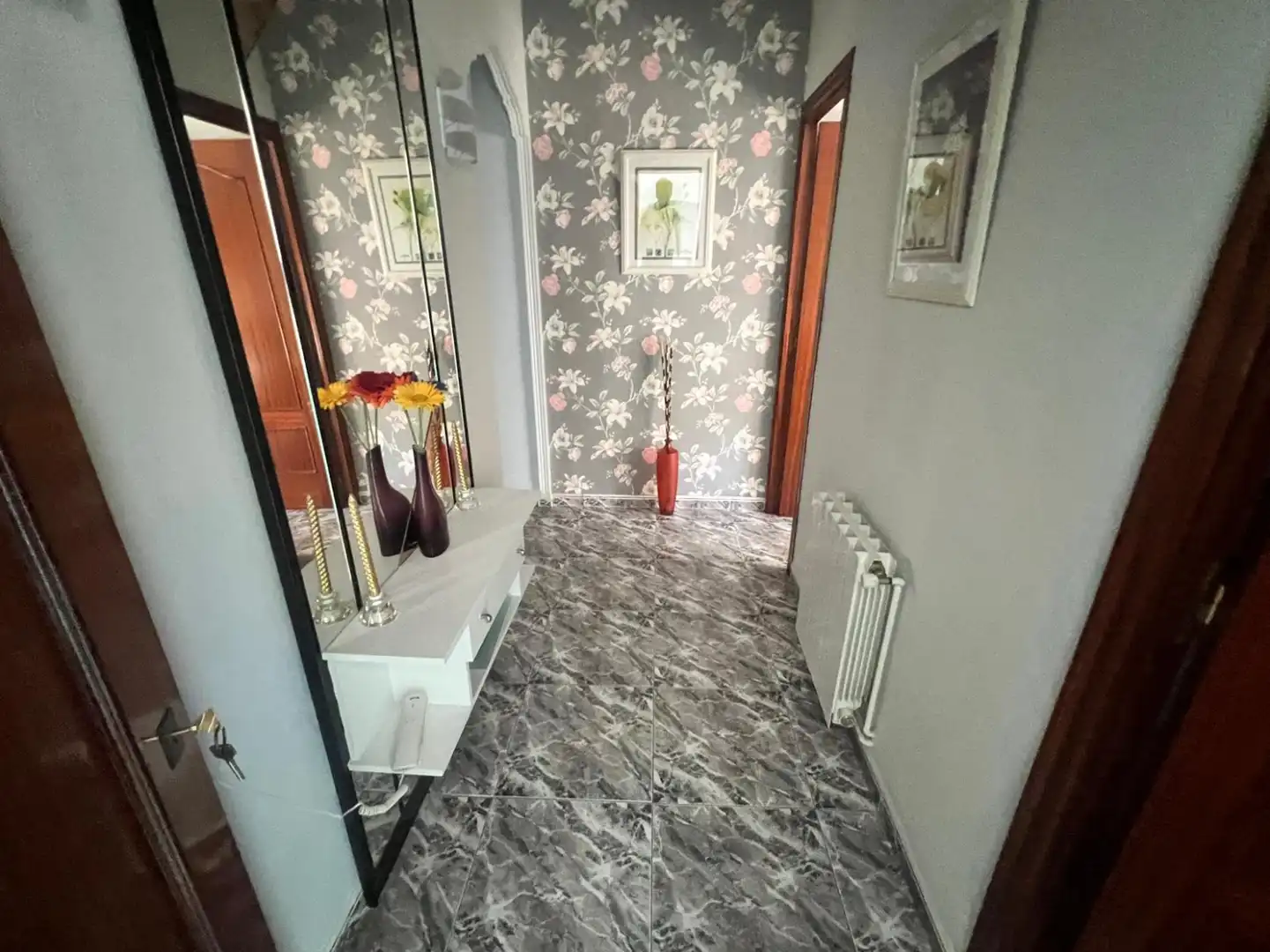 Buildings for sale in Ausona, Trinitat Vella