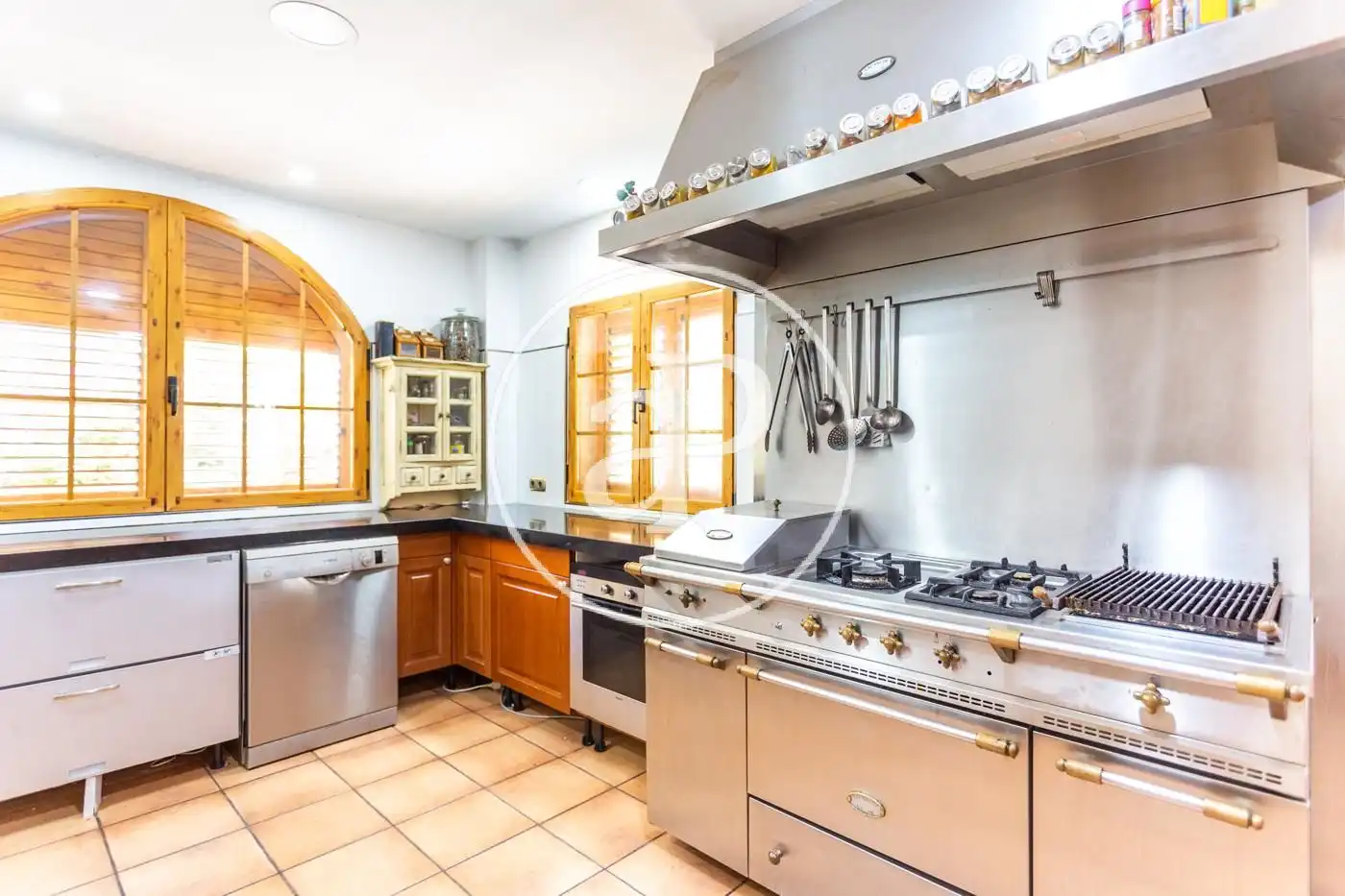 Cocina de Casa adosada en venta en Picanya con Aire acondicionado, Calefacción y Jardín privado