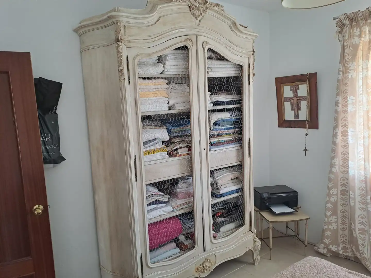 Dormitori de Casa o xalet en venda en Cantillana amb Aire condicionat, Calefacció i Jardí privat