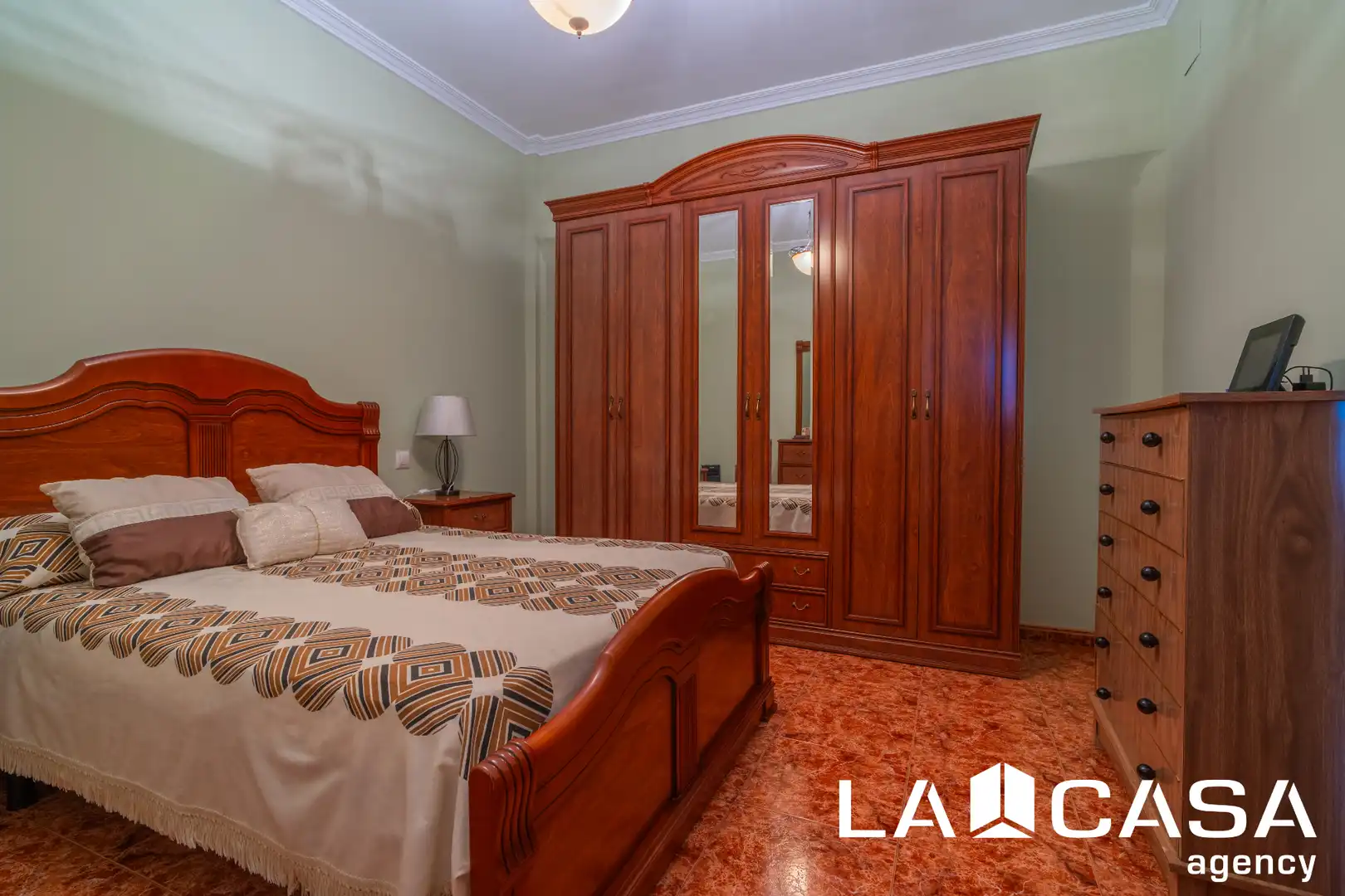 Bedroom of Houses for sale in Dos Hermanas  with Air Conditioner, Heating and Furnished