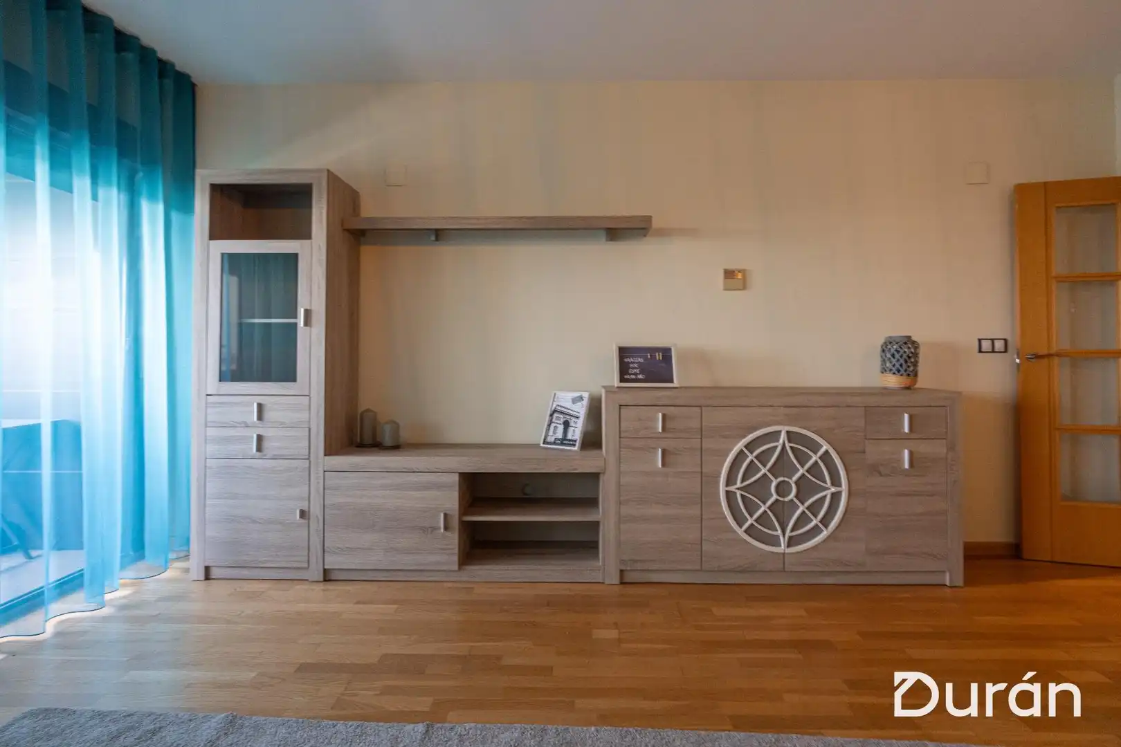 Living room of Flat for sale in El Ejido  with Parquet flooring, Terrace and Furnished