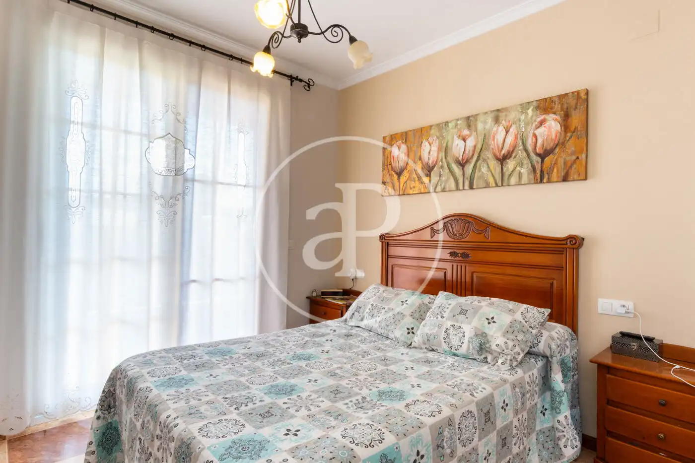 Habitación de Casa adosada en venta en Burriana / Borriana con Calefacción, Jardín privado y Terraza