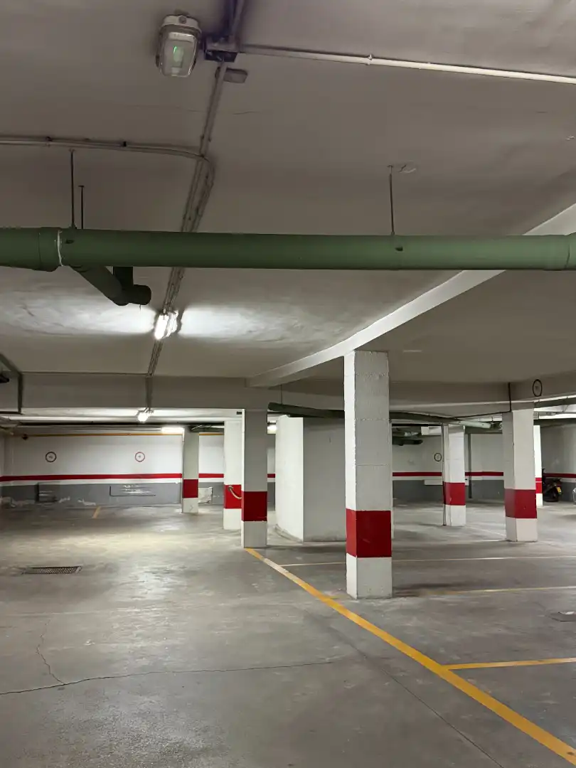 Einzelparkplatz mit Aufzug zum Verkauf in Calle Mariano Vergara