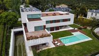 Exterior view of House or chalet for sale in  Madrid Capital  with Air Conditioner, Swimming Pool and Jacuzzi