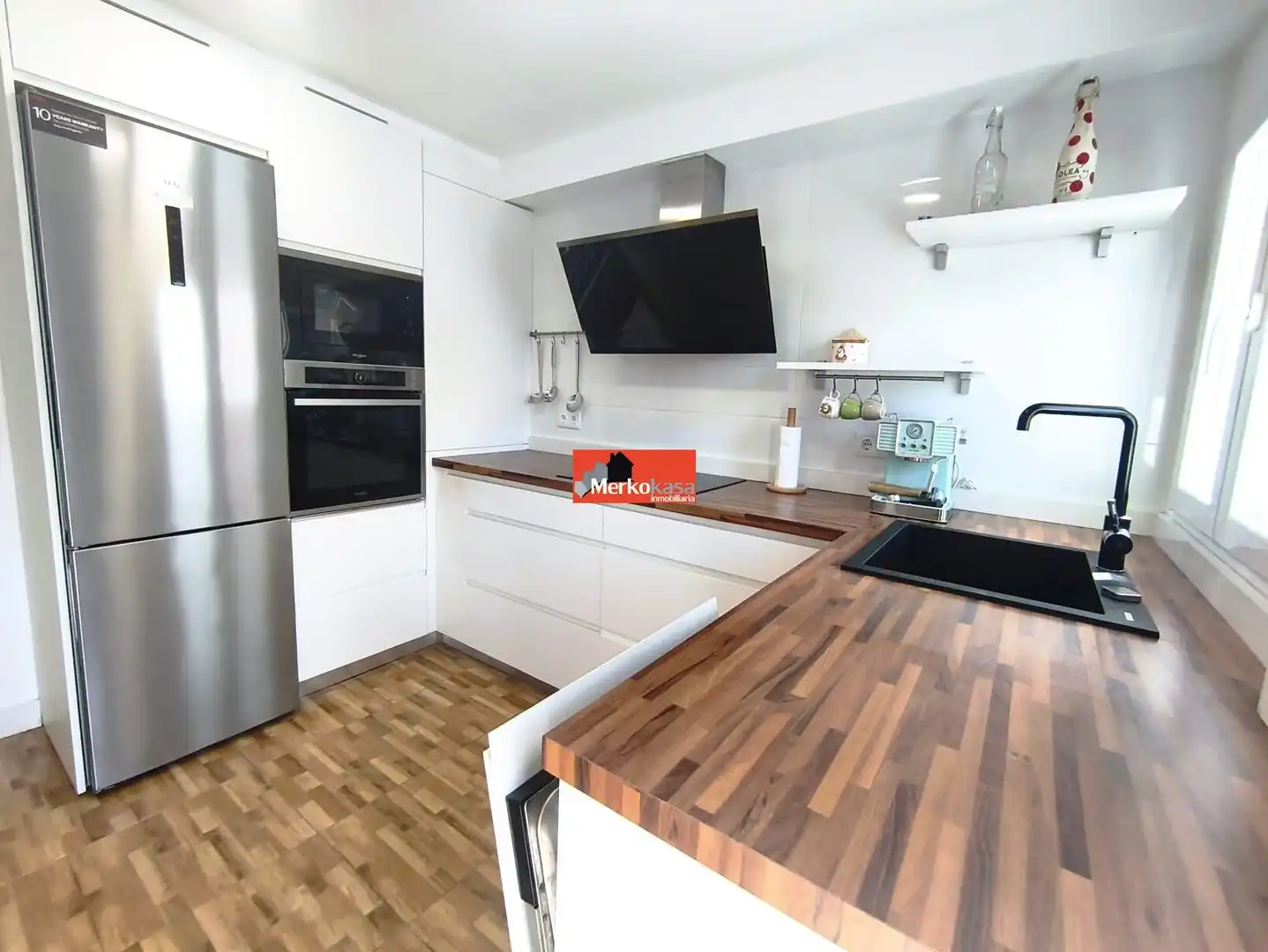 Cocina de Piso en venta en Lugo con Calefacción, Trastero y Amueblado