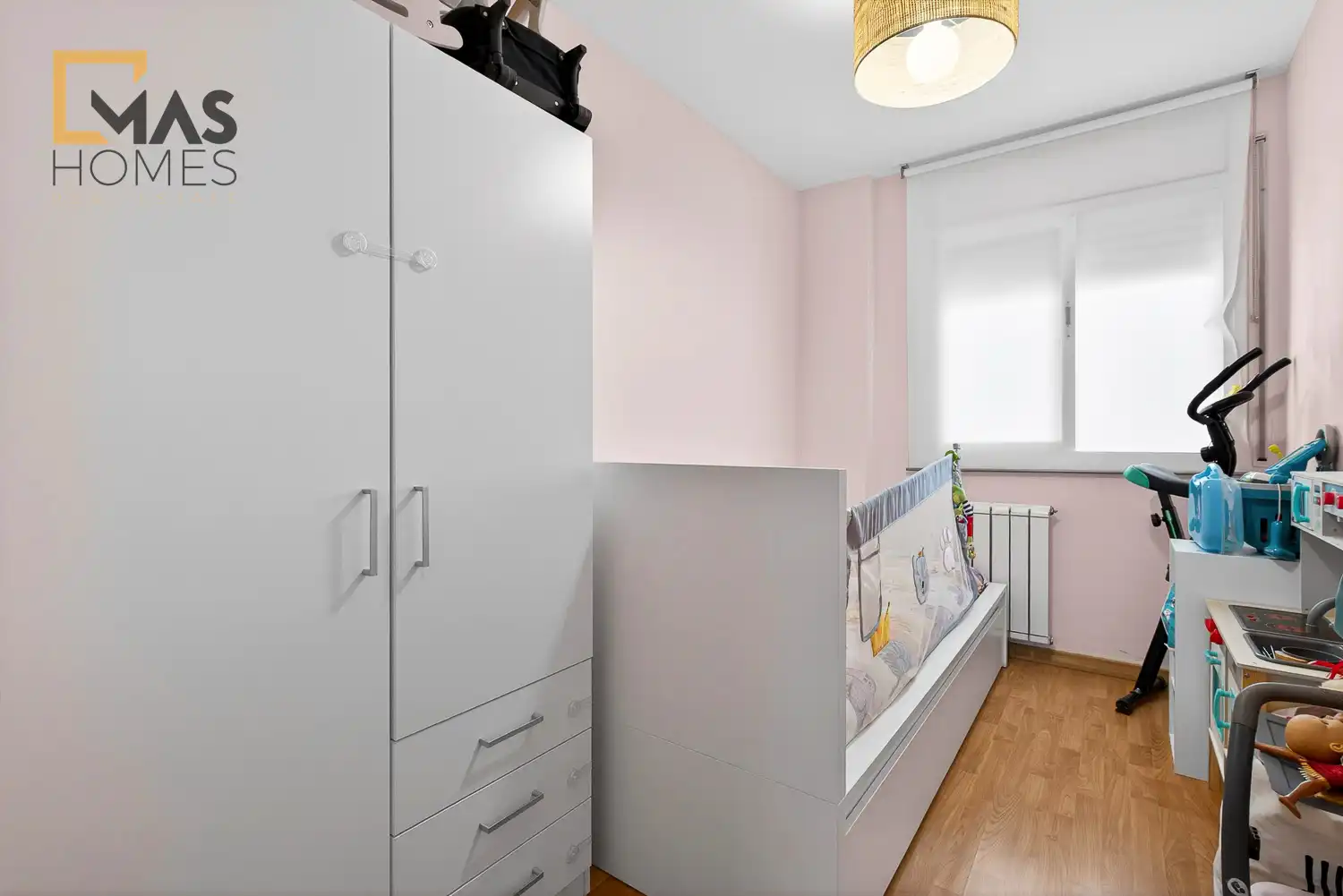 Habitación de Piso en venta en Terrassa con Aire acondicionado y Calefacción