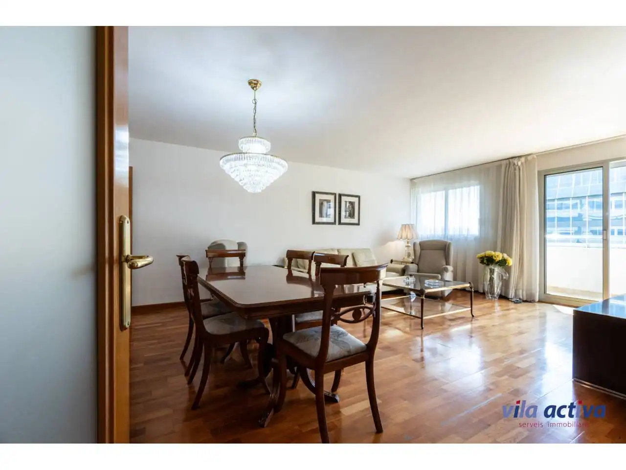 Sala de estar de Piso en venta en Terrassa con Aire acondicionado, Parquet y Balcón