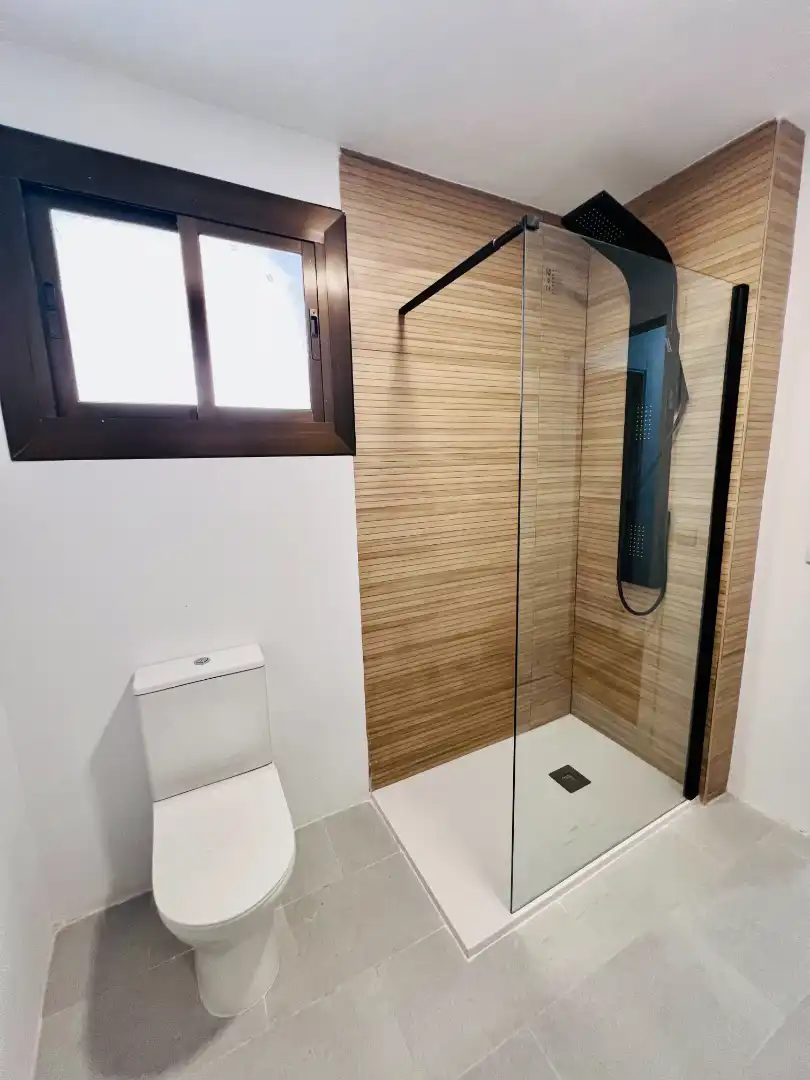 Baño de Piso en venta en Elda con Horno