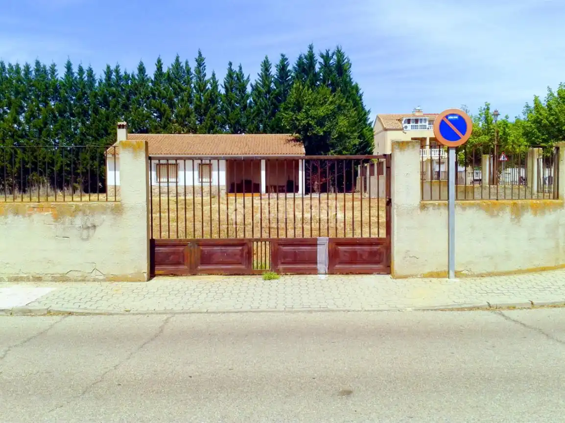 House for sale in Cabanillas del Campo