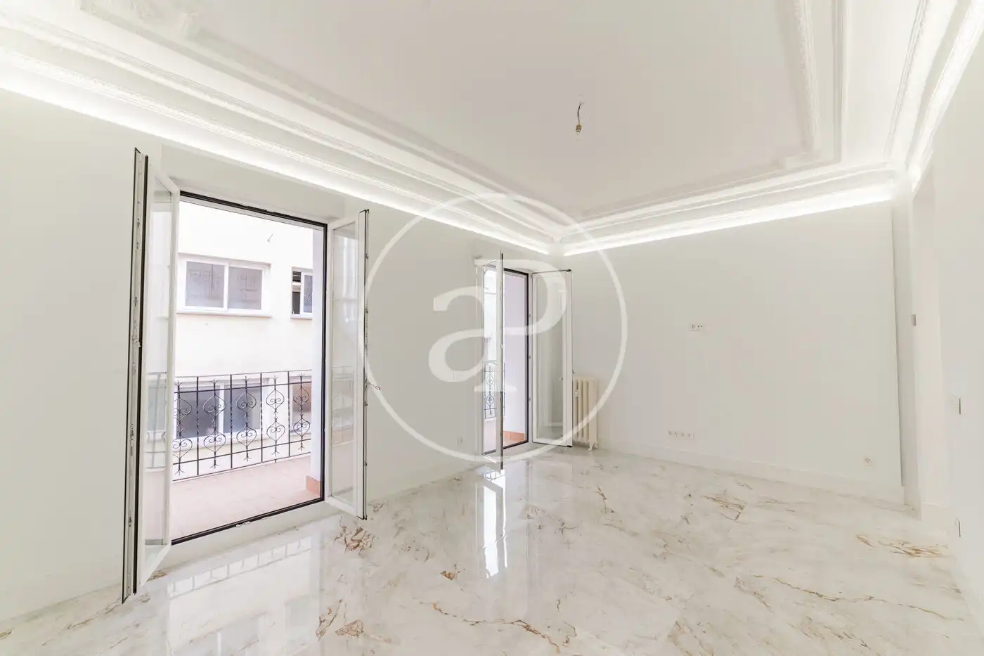 Sala de estar de Piso de alquiler en Madrid con Aire acondicionado, Calefacción y Terraza