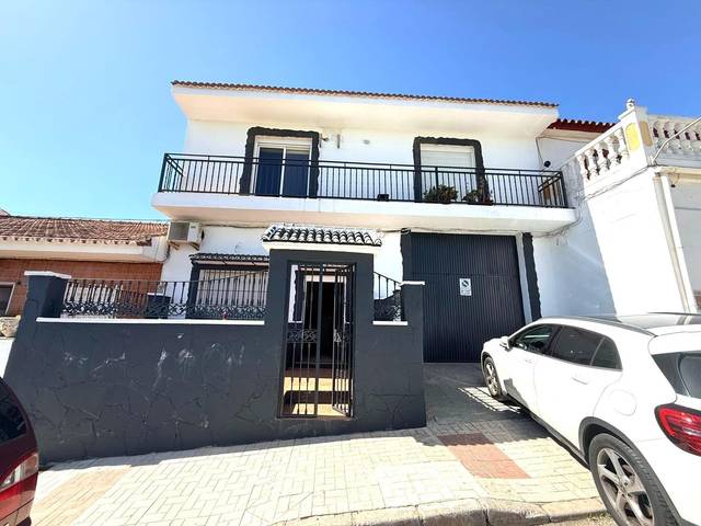 Casa-chalet en Venta en Santa Isabel