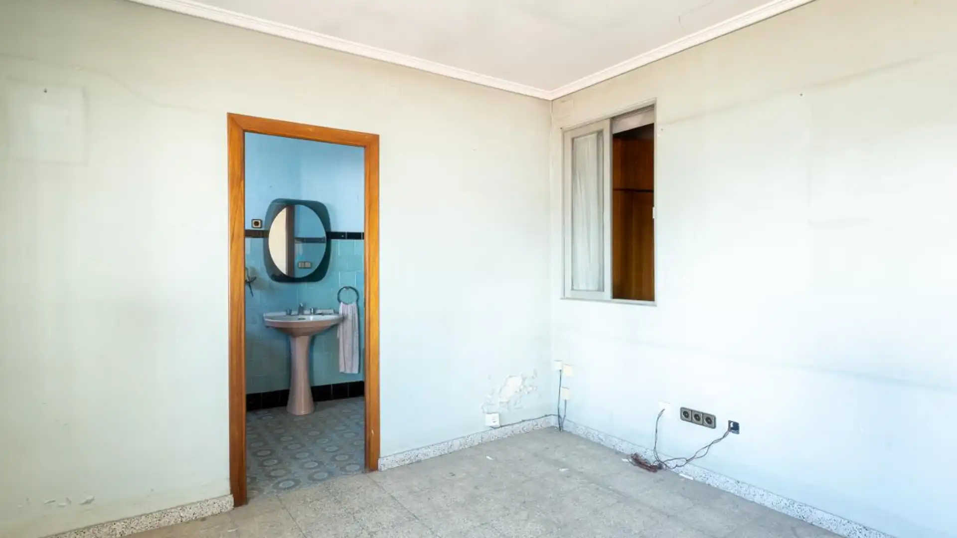 Bedroom of Single-family semi-detached for sale in Tavernes Blanques  with Heating, Terrace and Balcony