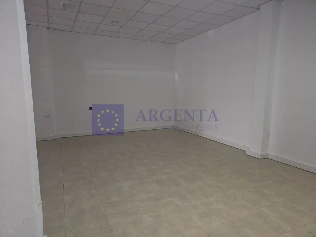 Locale commerciale in affitto a Calle Alfonso Ix, imagen 15