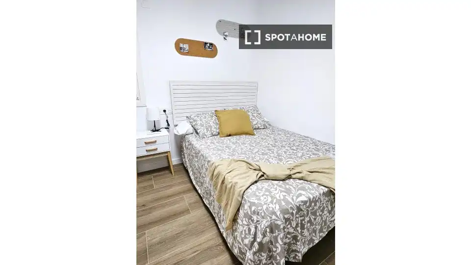 Habitación en Ruiseñores