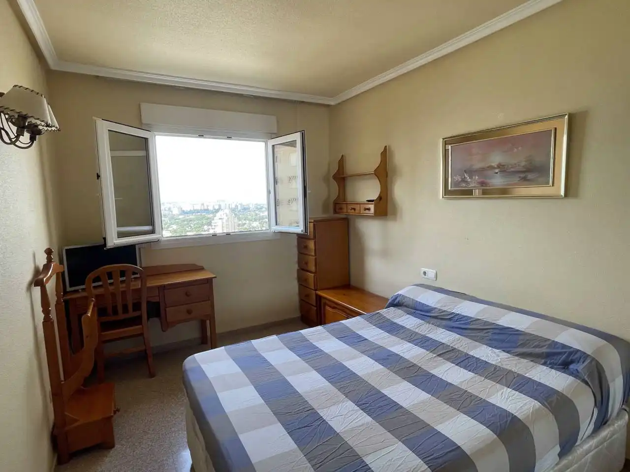 Bedroom of Flat for rent in El Campello  with Air Conditioner, Heating and Alarm